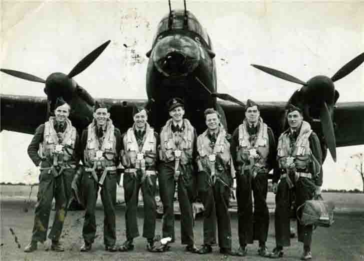 The crew of the "Avro Lancaster" bomber