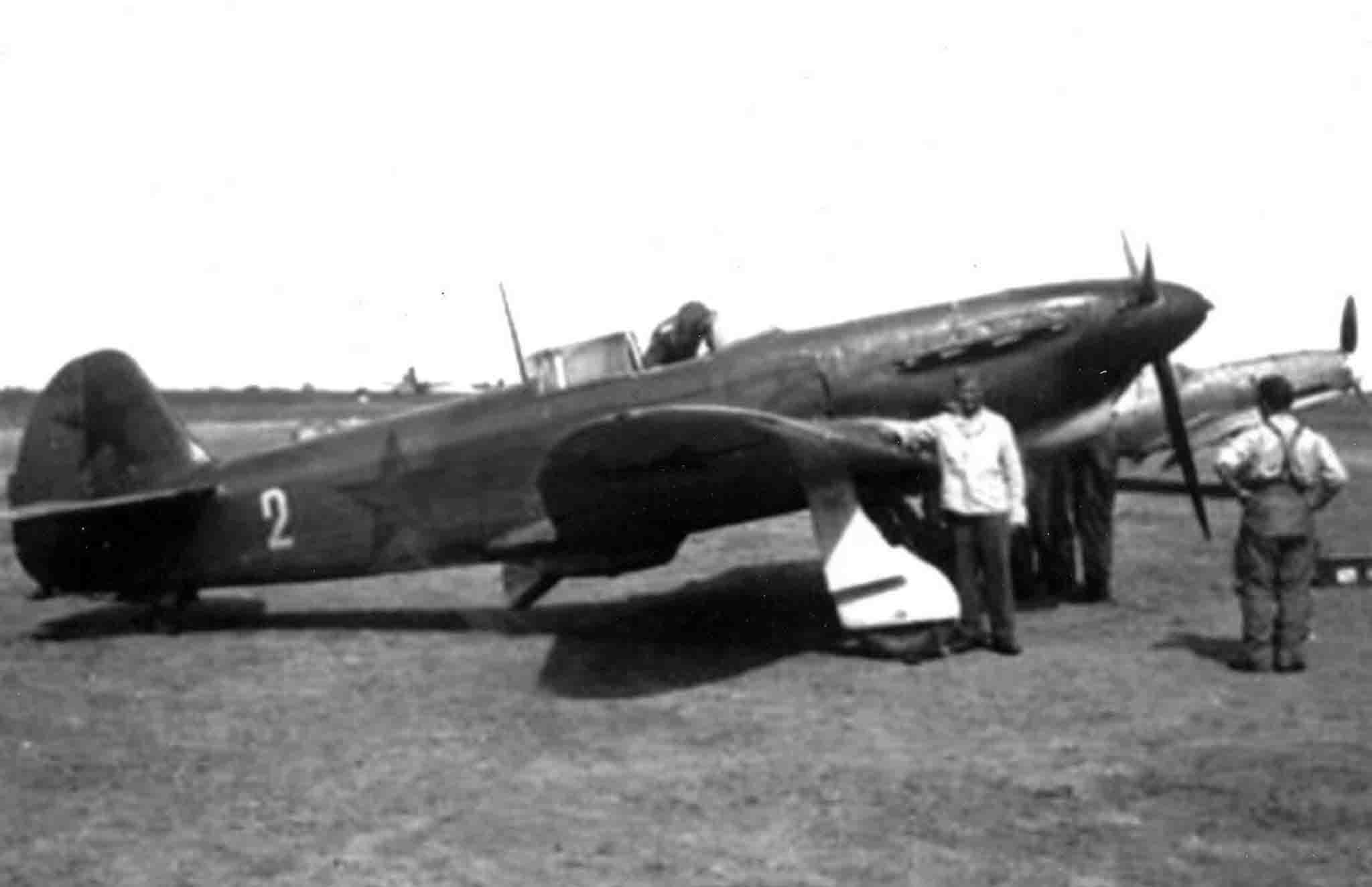 Yak-1B