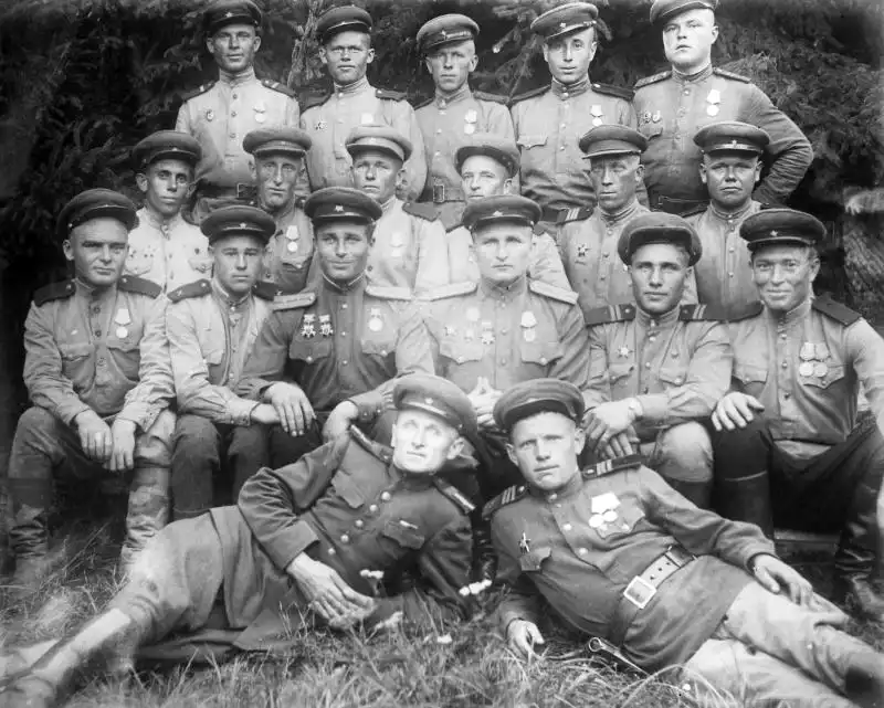 Group portrait of Soviet artillerymen and officers from the 2nd Guards Taman Division in Germany after the defeat of Nazi Germany, May 1945.