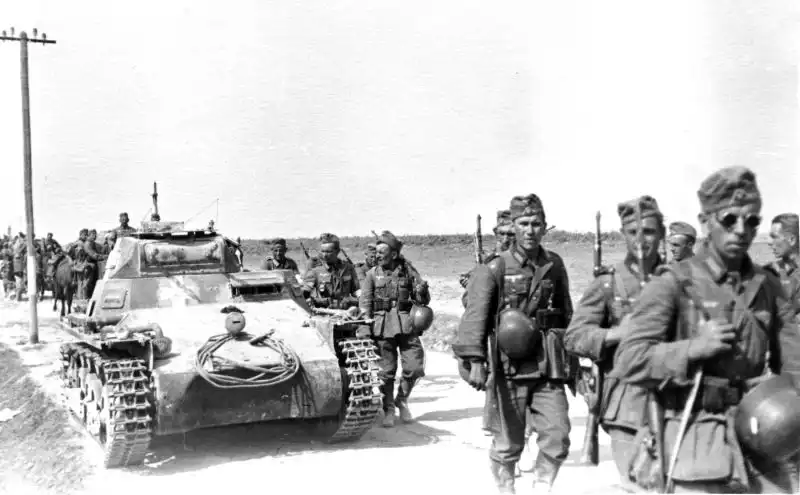 German Infantry Column with PzKpfw I on the Eastern Front, 1941