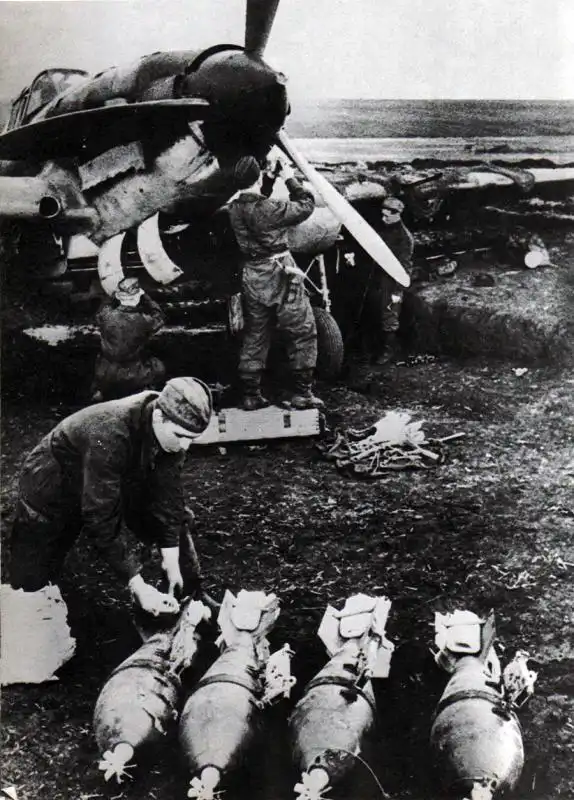 Preparation of the Il-2 Sturmovik for a Combat Mission — Southwestern Front, August 1942