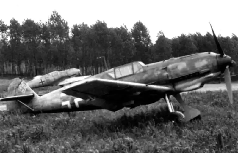 Messerschmitt Bf.109E fighters of the Luftwaffe, stationed at a field airfield on the Eastern Front, 1941, showcasing German aviation strength.