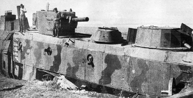 Wrecked Soviet armored train “For the Motherland!” destroyed by Luftwaffe air attacks near Voroshilovgrad in July 1942.