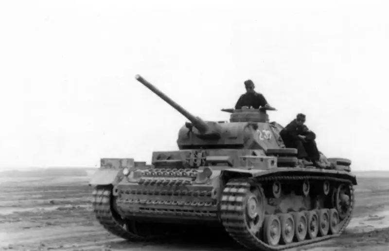 German Pz.Kpfw. III Ausf.J medium tank with long-barreled 50mm gun operating on the Eastern Front in 1942.