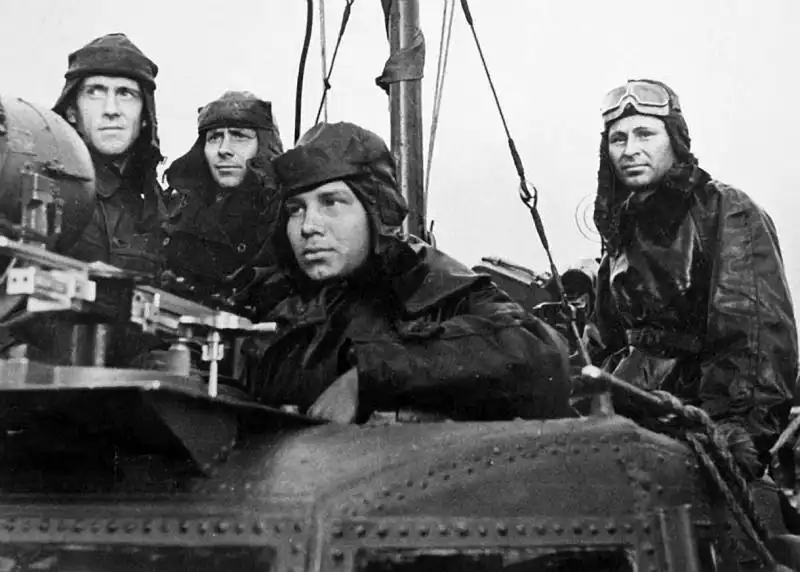 The crew of Soviet torpedo boat D-3, commanded by Hero of the Soviet Union Vladimir P. Gumanenko (right), during naval operations of the Baltic Fleet in the Siege of Leningrad