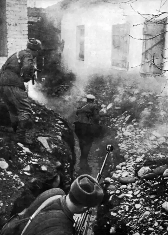 Soviet infantry in close combat in Gizel Village, North Ossetia, November 7, 1942, during the Battle for the Caucasus in WWII
