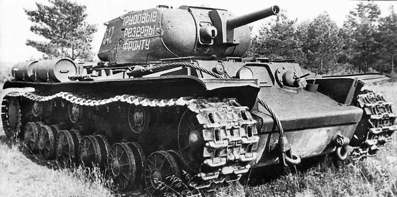 KV-8S flamethrower tank from the Labor Reserves to the Front armored column, USSR, spring 1943.