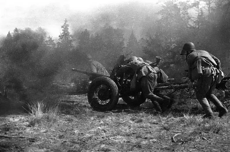 Red Army crew with a 45 mm anti-tank gun model 1934 during Operation Bagration in Belarus, USSR, June 1944