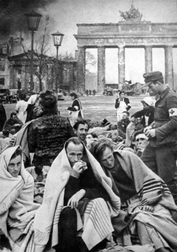 German prisoners of war in Berlin