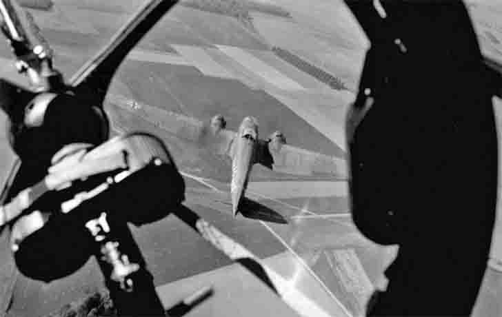 Flying Heinkel He-111 bomber