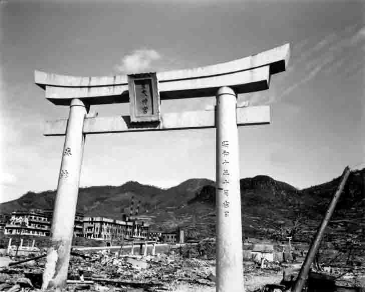 The arch of the destroyed temple in Nagasaki by the "Fat Man" atomic bomb