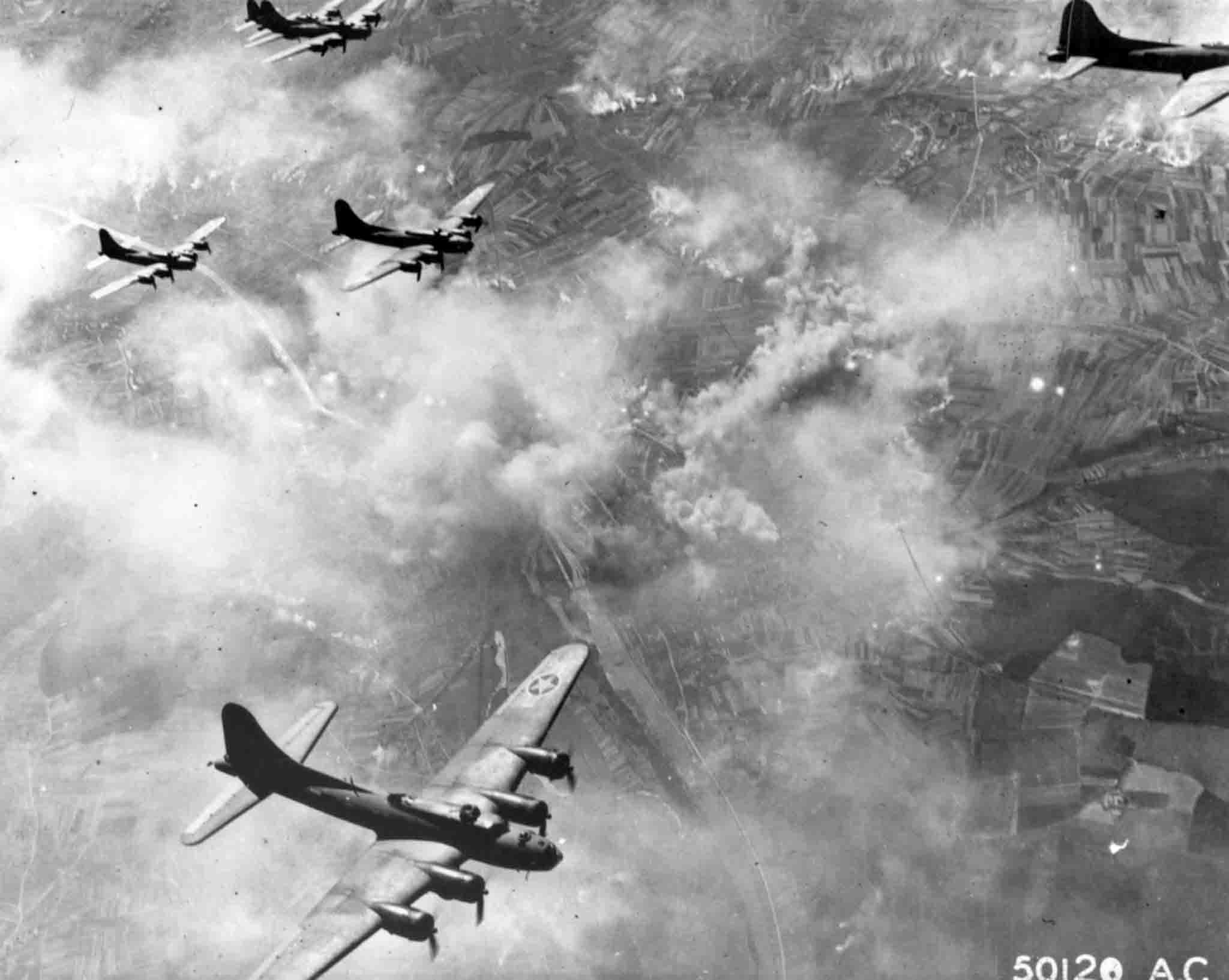 Звуки мировой войны. Бомбардировщики 2 мировой войны. Боинг b-17.