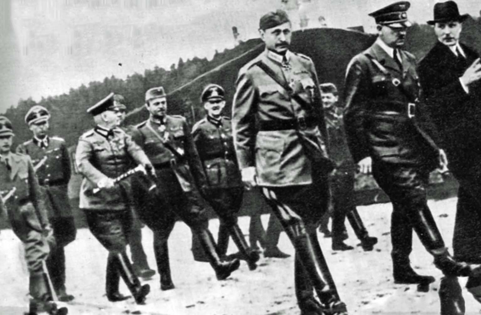 Adolf Hitler, Karl Mannerheim