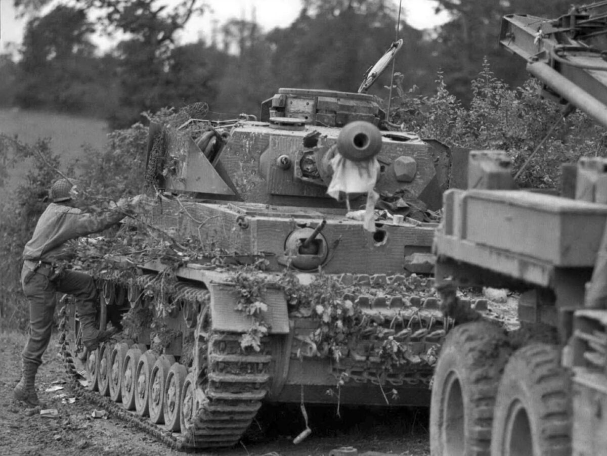 Panzer IV подбитый