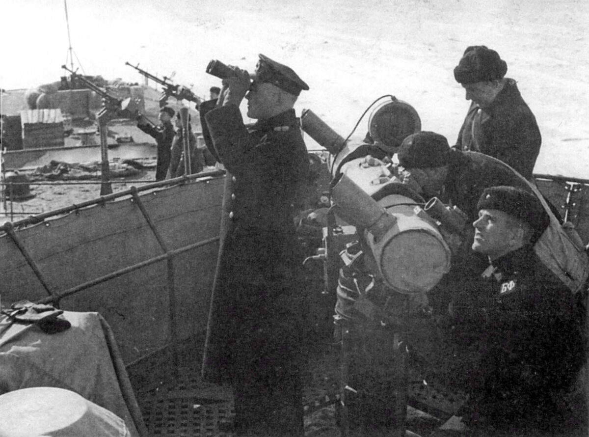 Матросы крейсера Киров 1941