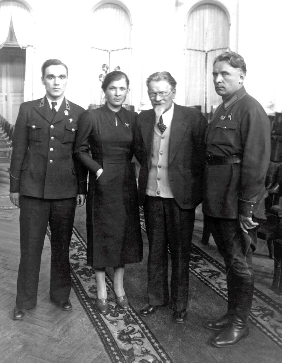 Alexander Yakovlev, Mikhail Kalinin