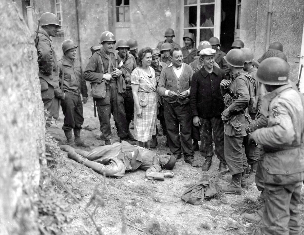 French civilians, American soldiers, German soldier