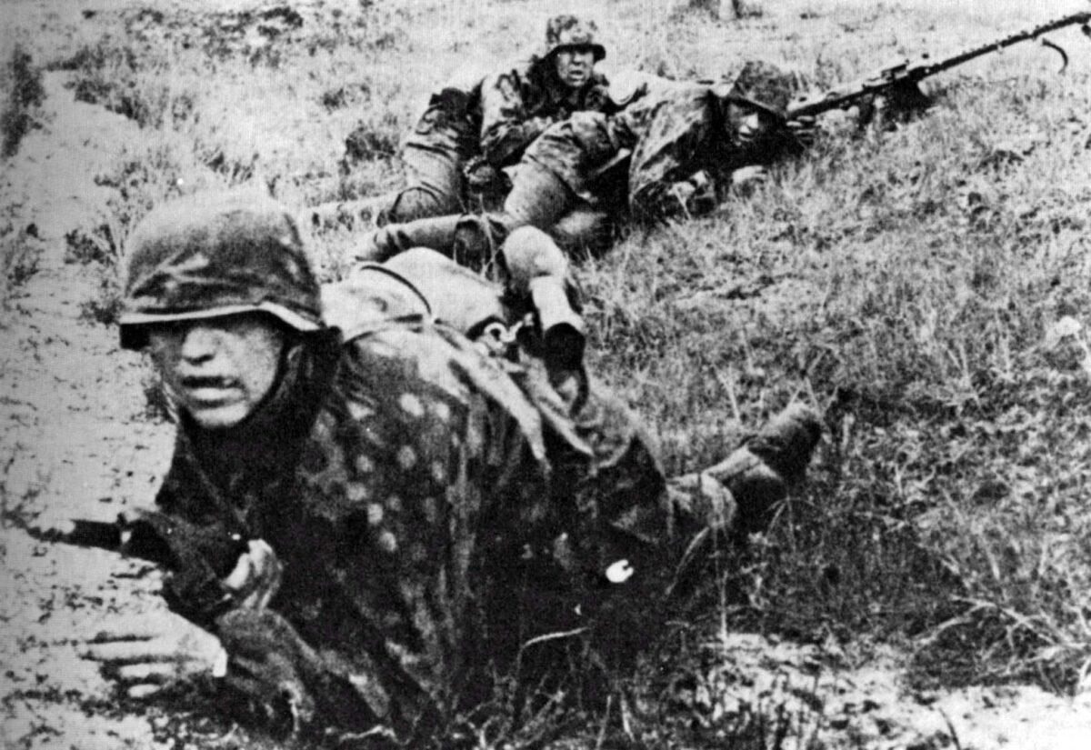 Waffen SS Soldiers
