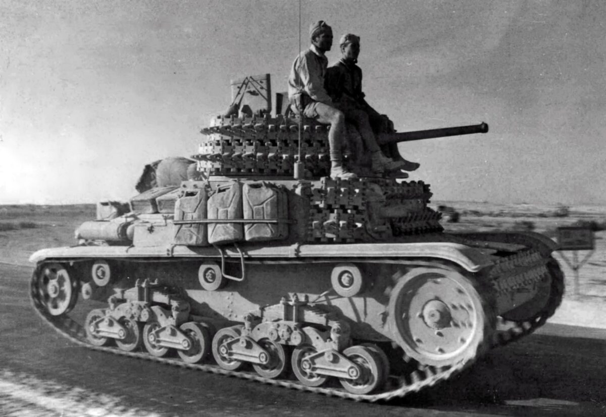tank Fiat-Ansaldo M13/40
