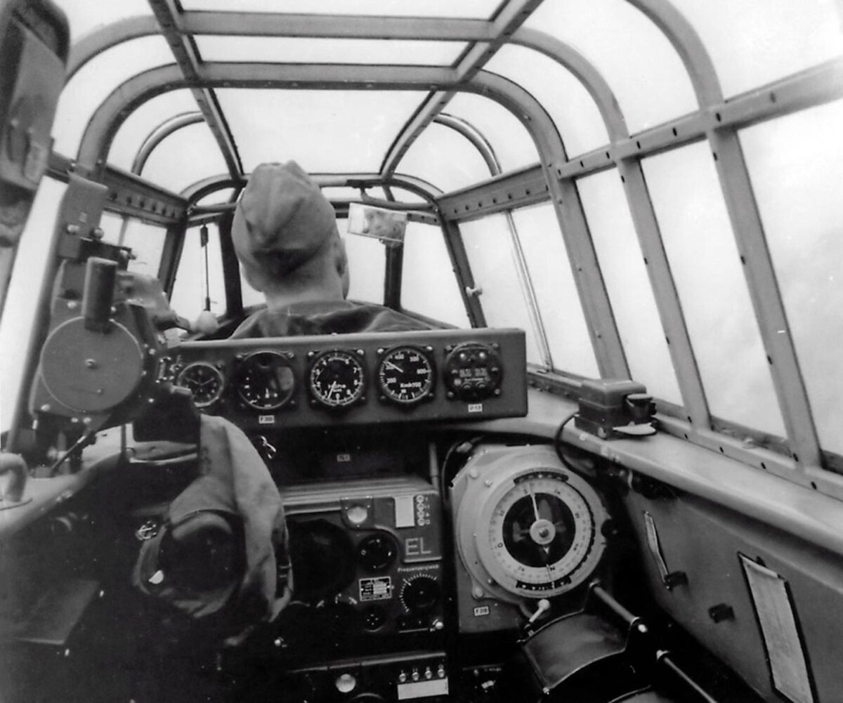 WWII photo In the cockpit of the German fighter Bf.110 during the flight 670