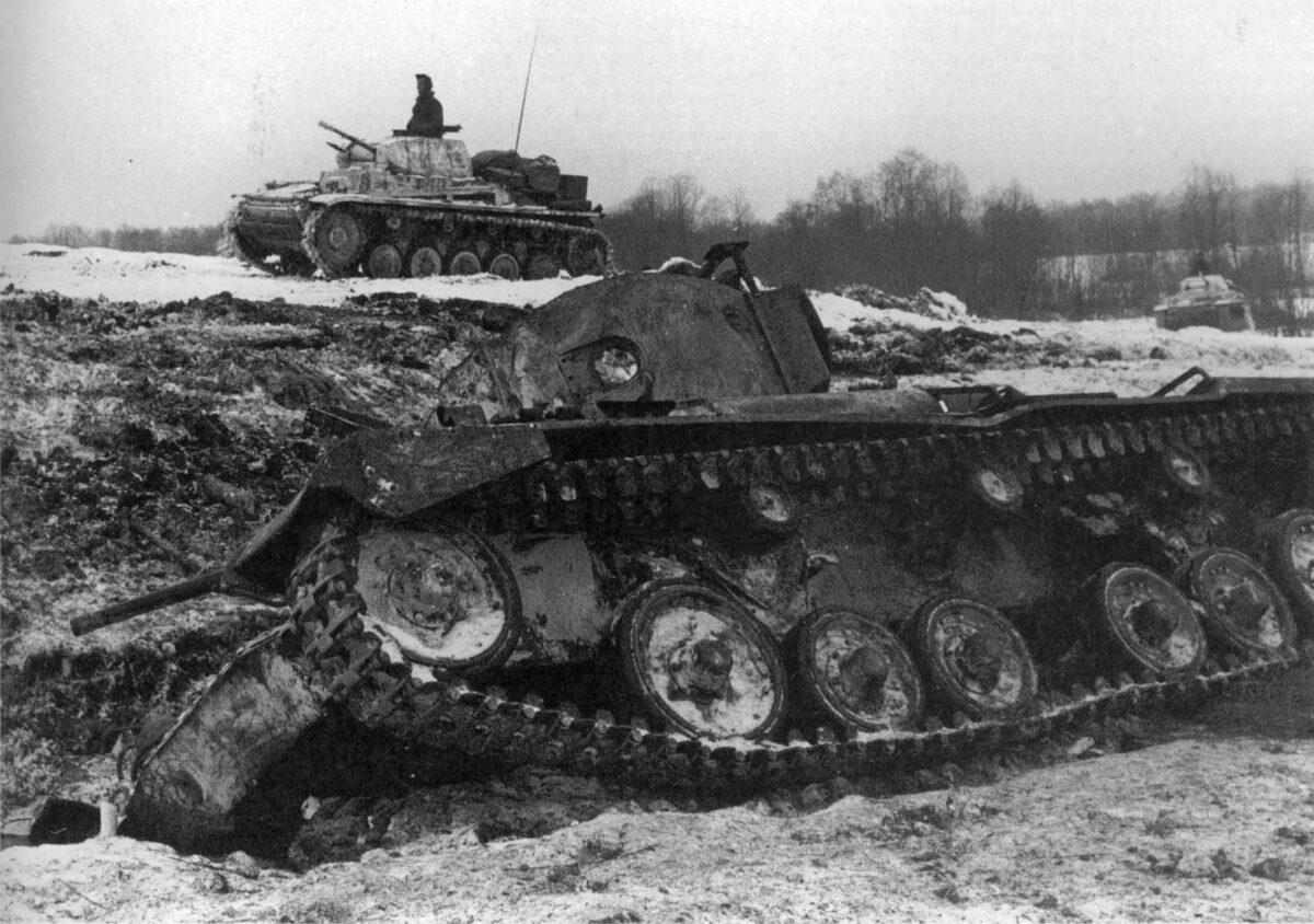 Panzers II, Valentine Mk.III
