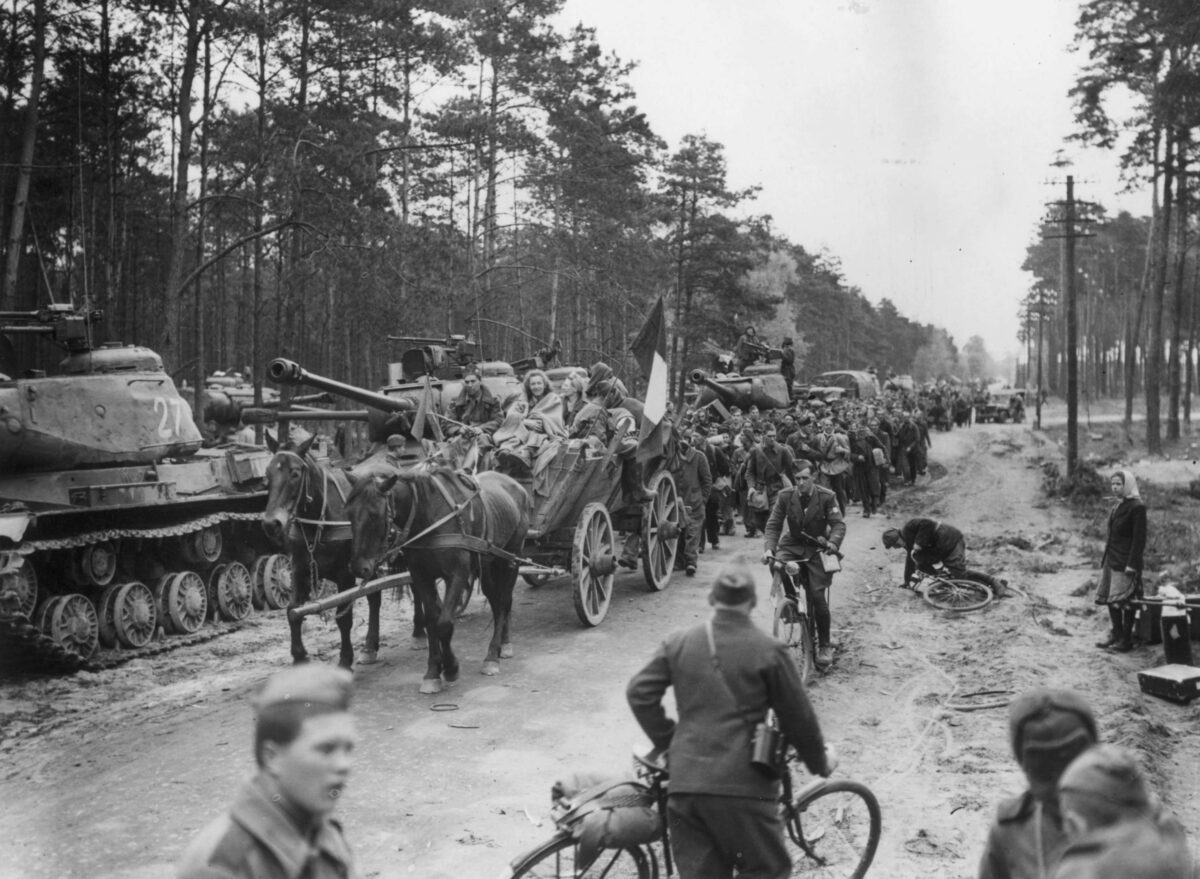 Дорога на Берлин 1945