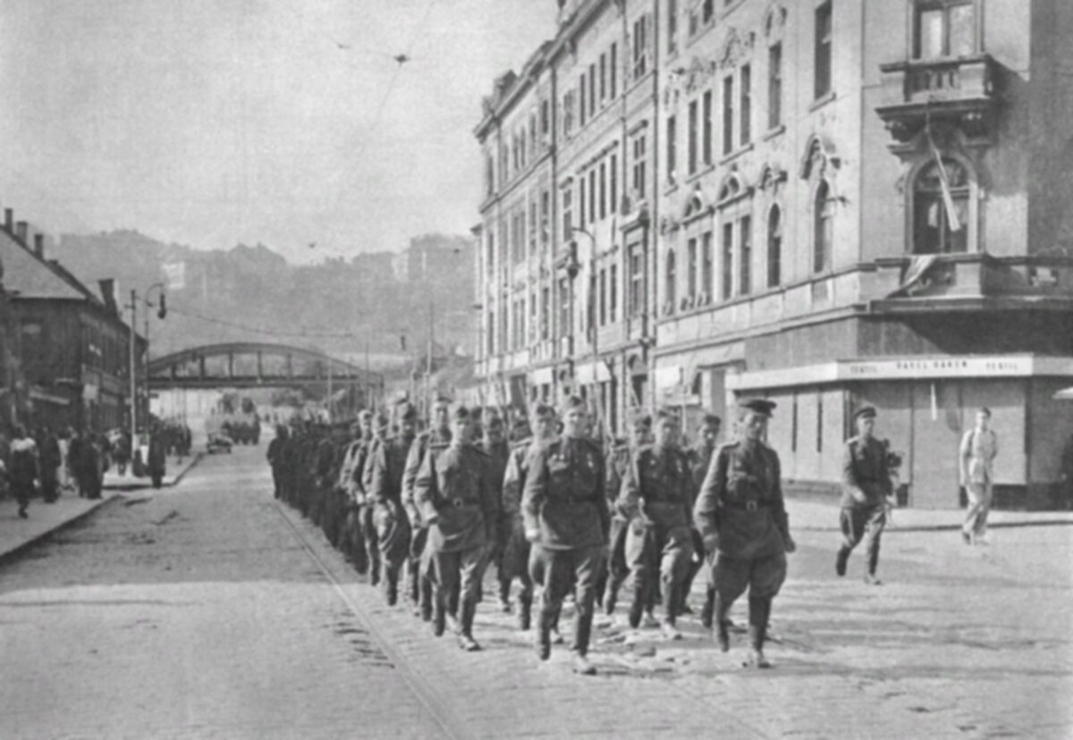 Soviet soldiers