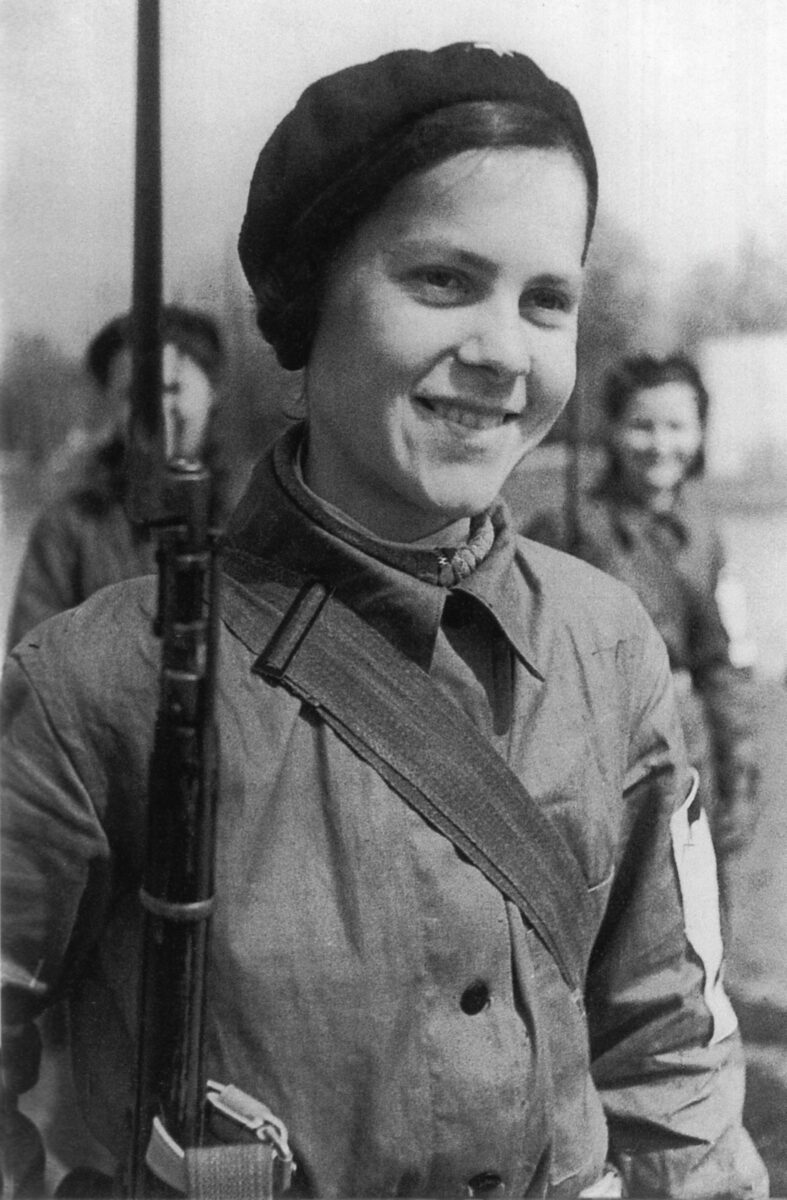 Leningrad girl V. Minkin