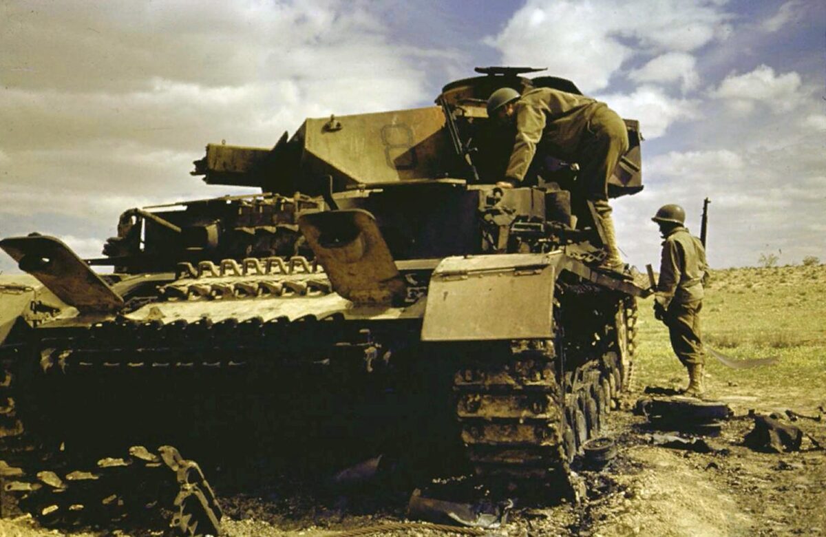 American soldiers, Panzer IV medium tank