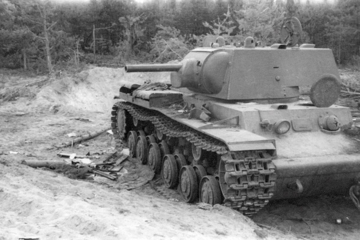 KV-1 tank