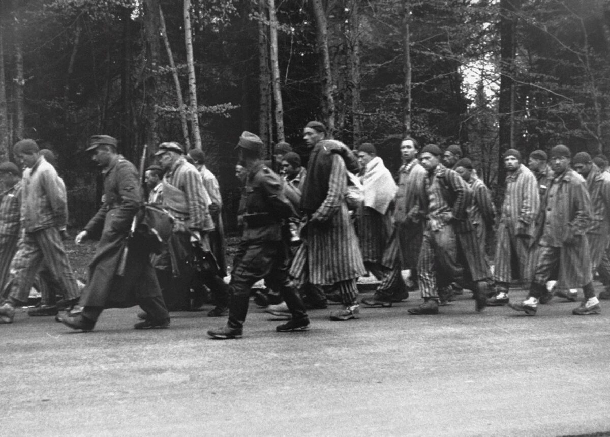 prisoners of the Dachau concentration camp