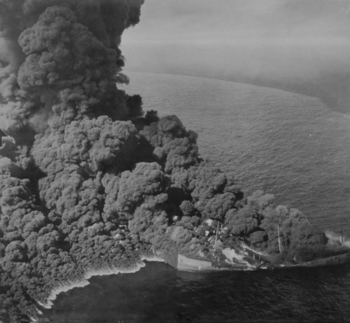 Черное море горело в 1927 фото