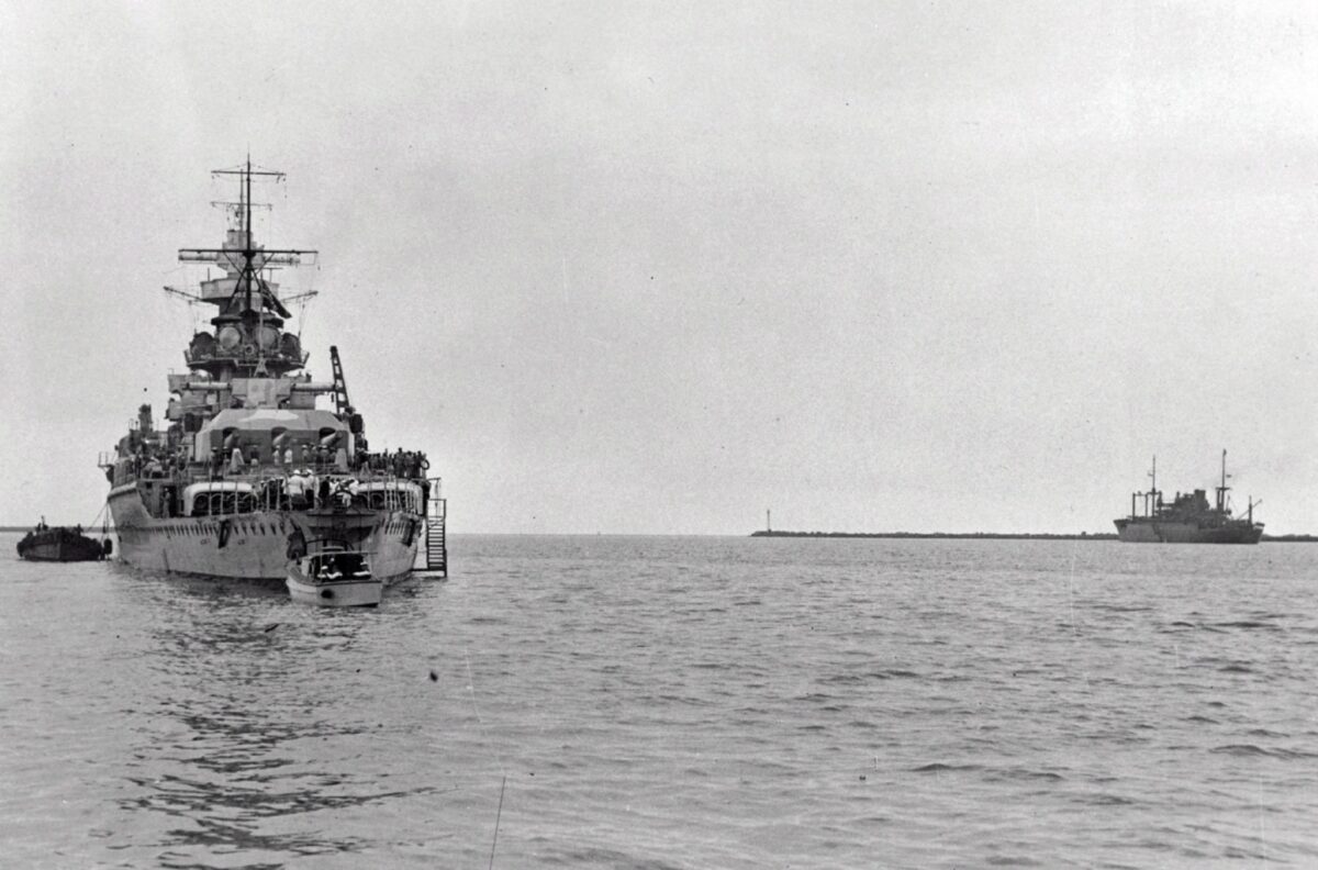pocket battleship Admiral Graf Spee