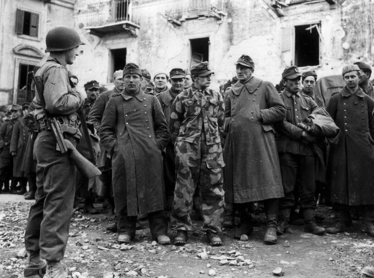 German prisoners of war in the Battle of Anzio