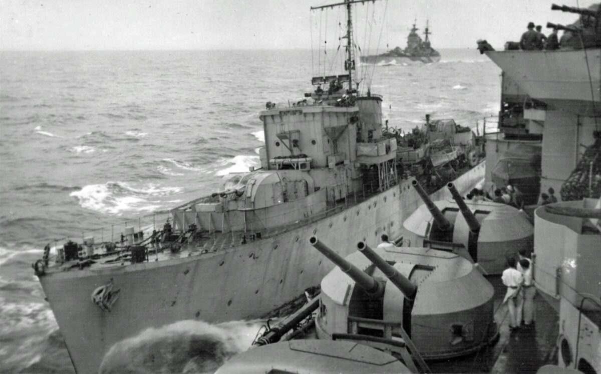Calpe destroyer, Renown battlecruiser