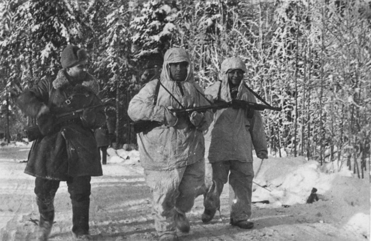Soviet front line scouts