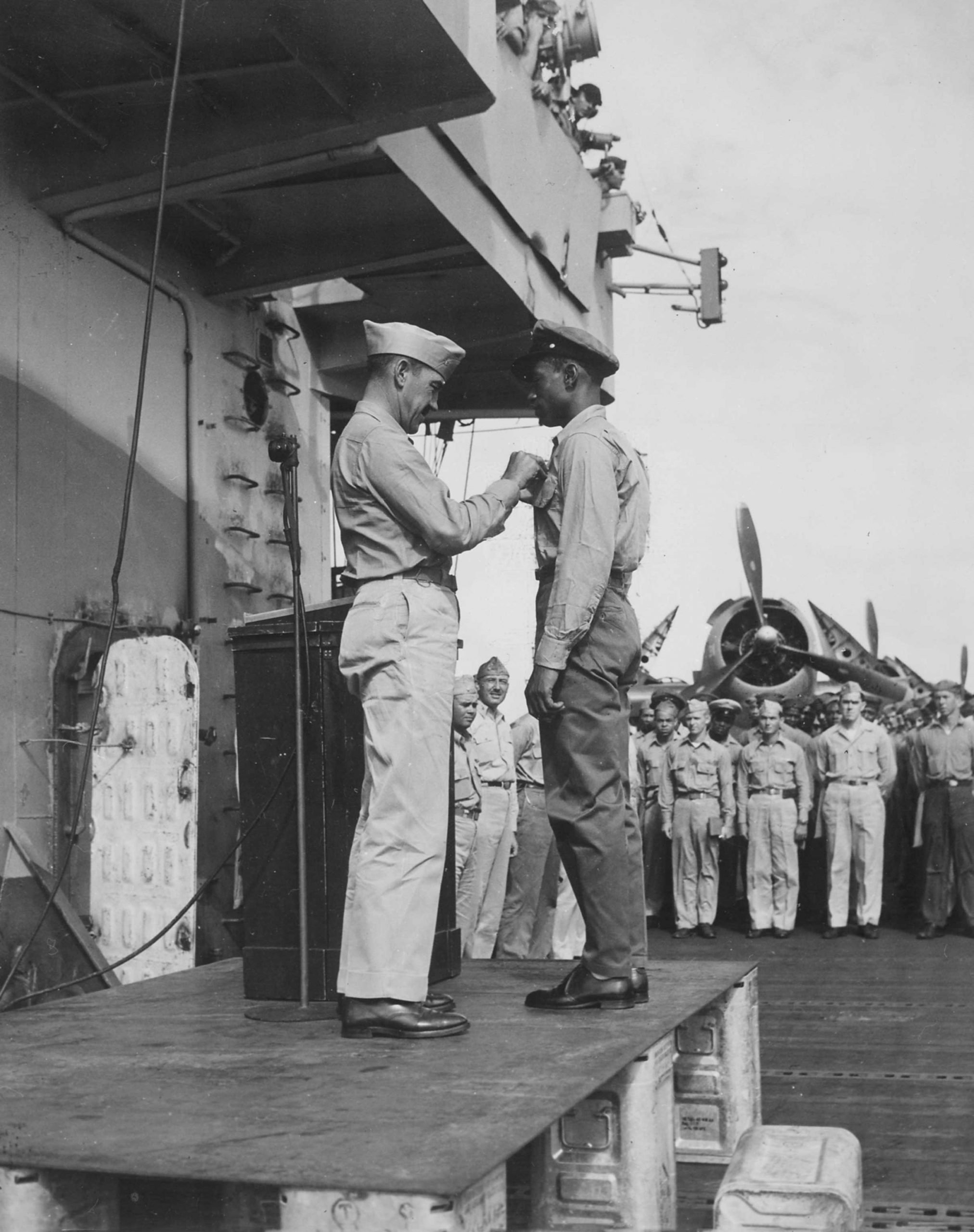 Awarding ceremony for sailor Fred Magee