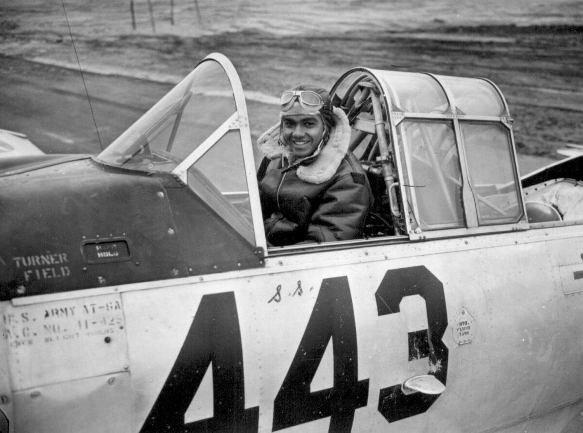 American fighter pilot Lee Rayford