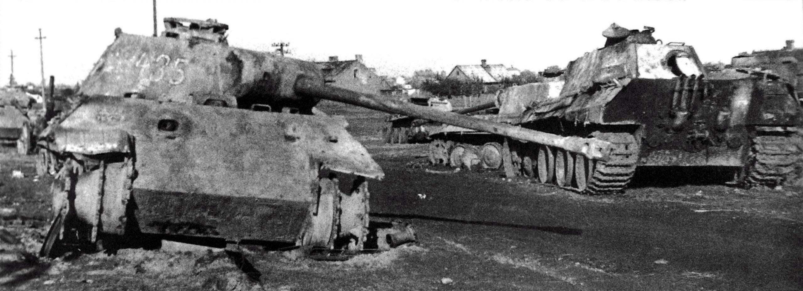 German Panther tanks from the SS Totenkopf division