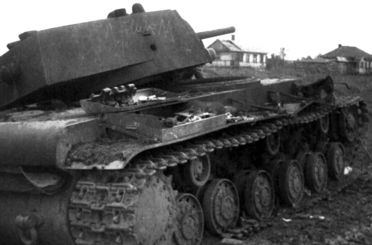 Soviet tank KV-1