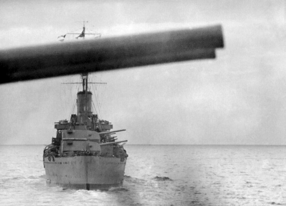 Photo of an Australian heavy cruiser