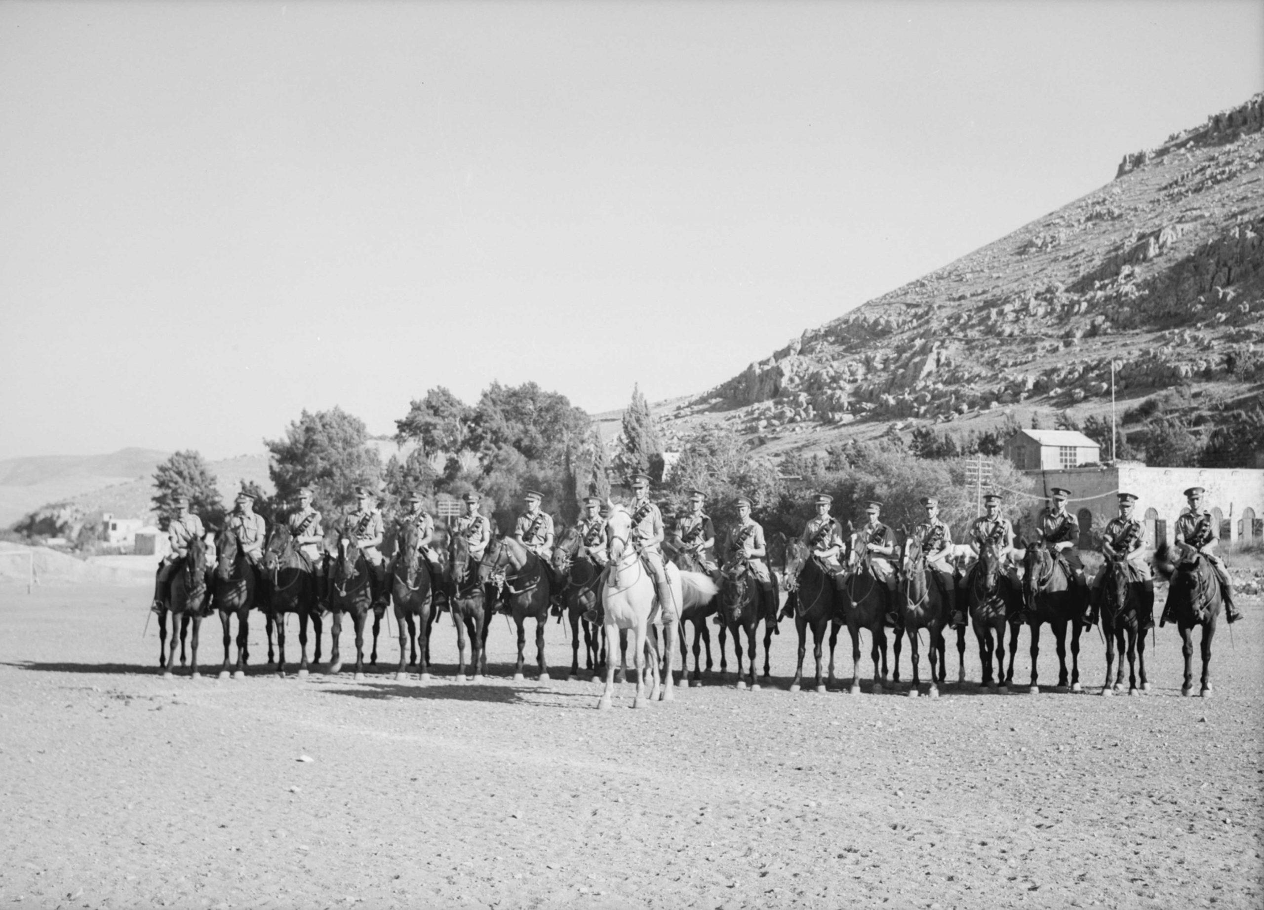 Scottish Dragoons and an officer of the Royal Scots Grays