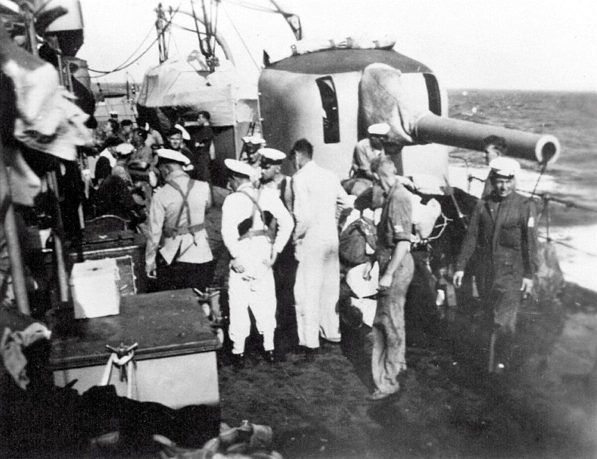 Sailors of the Australian light cruiser Adelaide