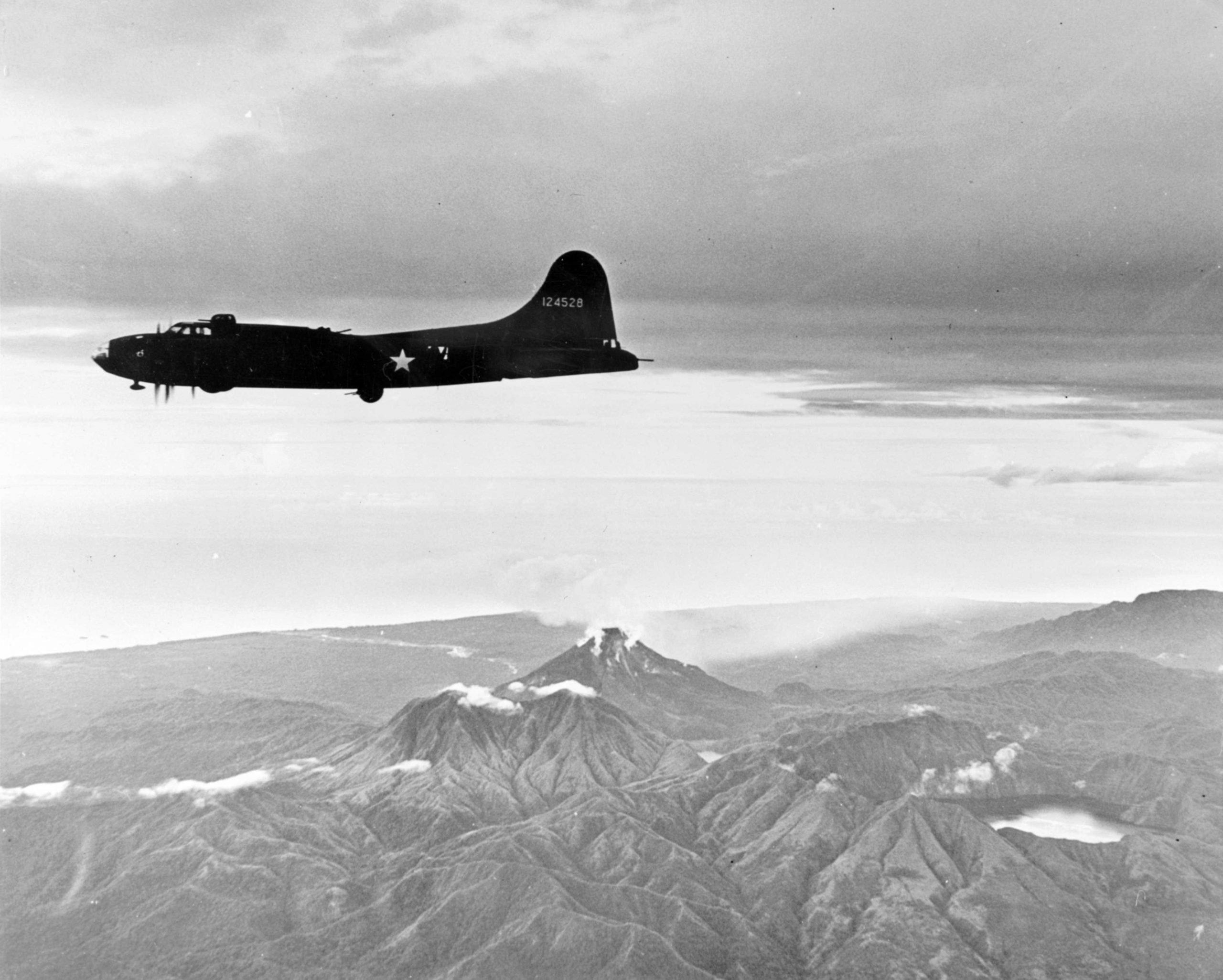 American Boeing B-17 Flying Fortress bomber