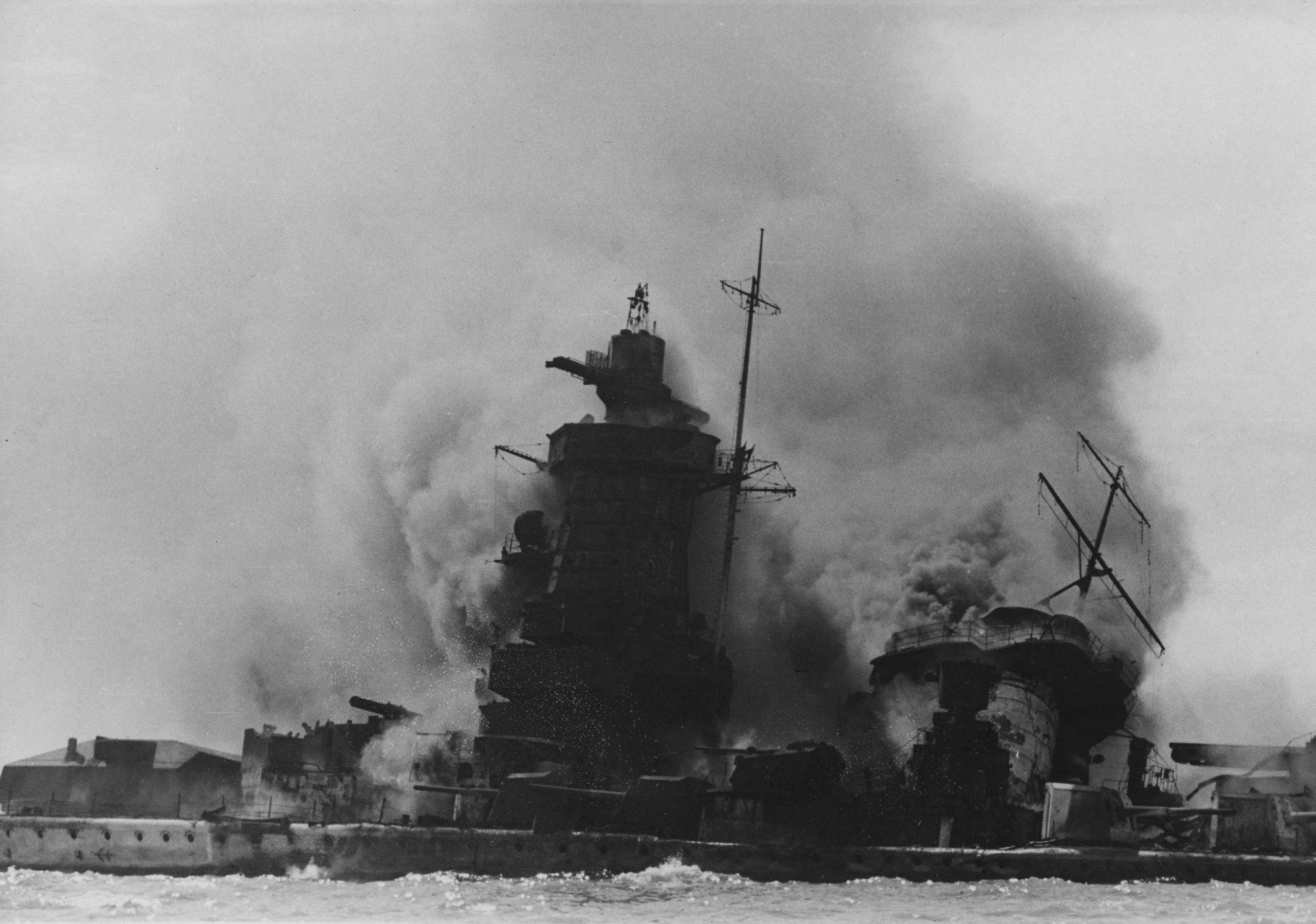 Admiral Graf Spee heavy cruiser