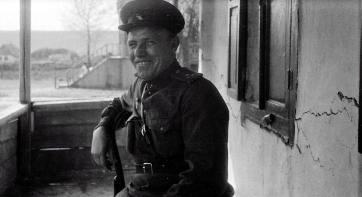 Soviet senior lieutenant