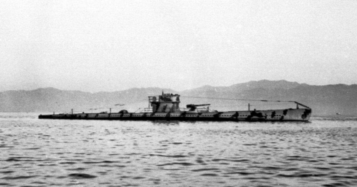 Platino submarine