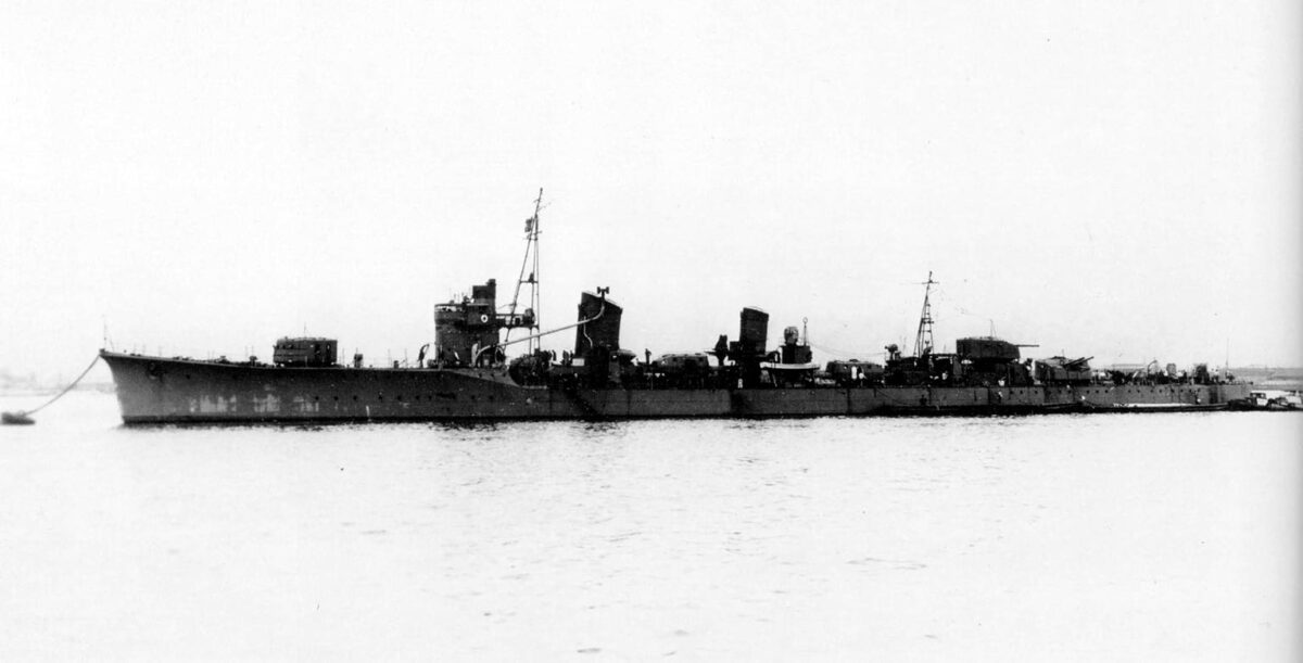 Japanese destroyer Tanikaze