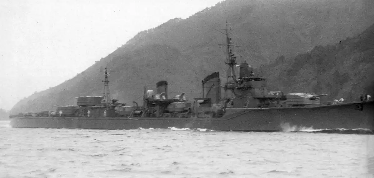 Japanese destroyer Hayashimo